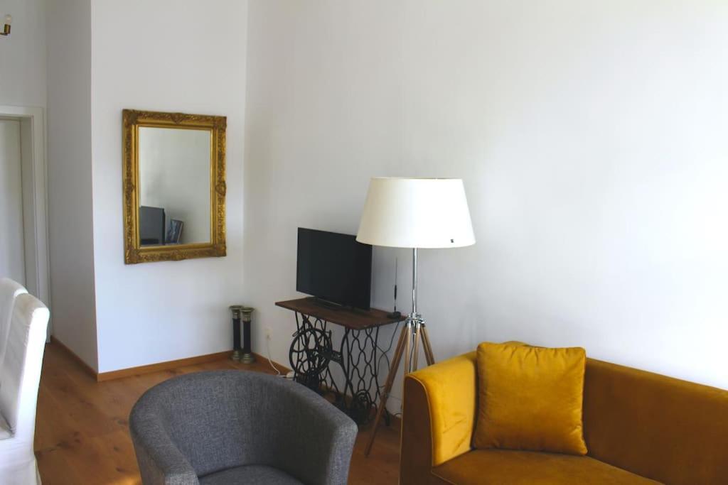 Paraderma Apartment Im Zentrum Baden Bei Wien ภายนอก รูปภาพ